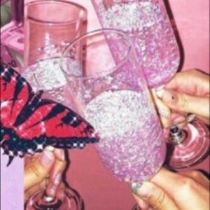 Meet your Posher, Melanie